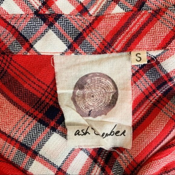 Ash & Ember Avalon Houston Fitted Plaid Flannel Shirt Red Size Small - Picture 14 of 15